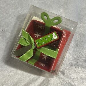 Real Home “Let Us Entertain You!” Gift Set NWOT